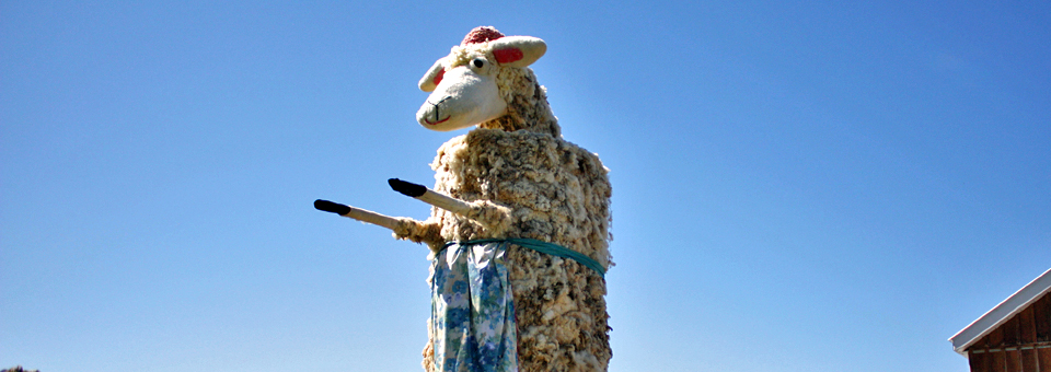 sheep sculpture at Fromagerie Les Folies Bergères (The Crazy Shepherds)