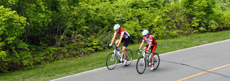 Gatineau Park cyclists