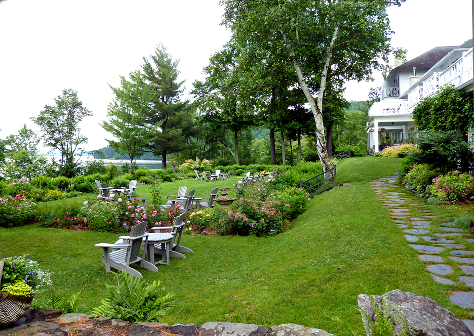 The Eastern Township's lakeside resort inn, Manoir Hovey