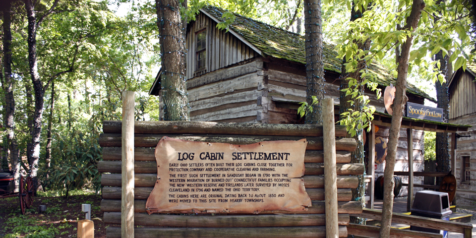 original log cabins of Connecticut families, Cedar Point, Sandusky, Ohio