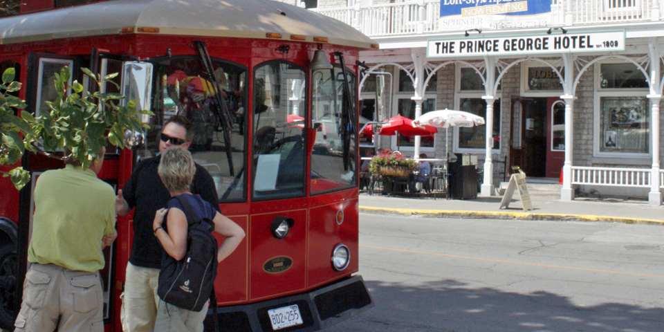 Kingston Trolley Tours, Kingston, Ontario