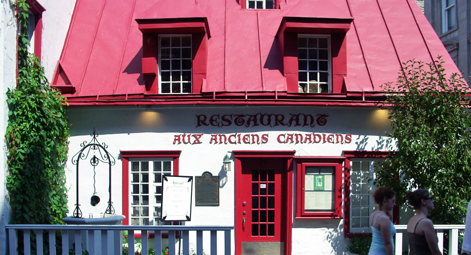 Restaurant Aux Anciens Canadians Quebec City, Canada