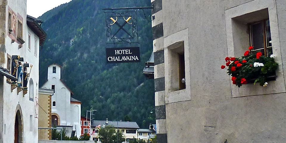 crossed swords on sign for Hotel Chalavaina