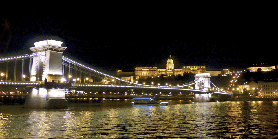Chain Bridge and Castle Hill by night, Budapest