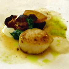 scallops, Champlain dining room, Château Frontenac