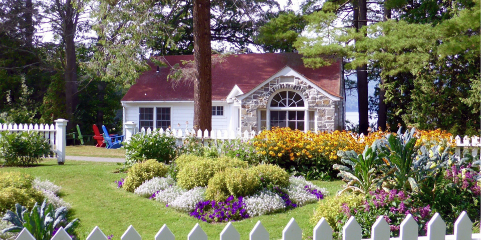 cottage and garden at the Basin Harbor Club, Vergennes, Vermont 