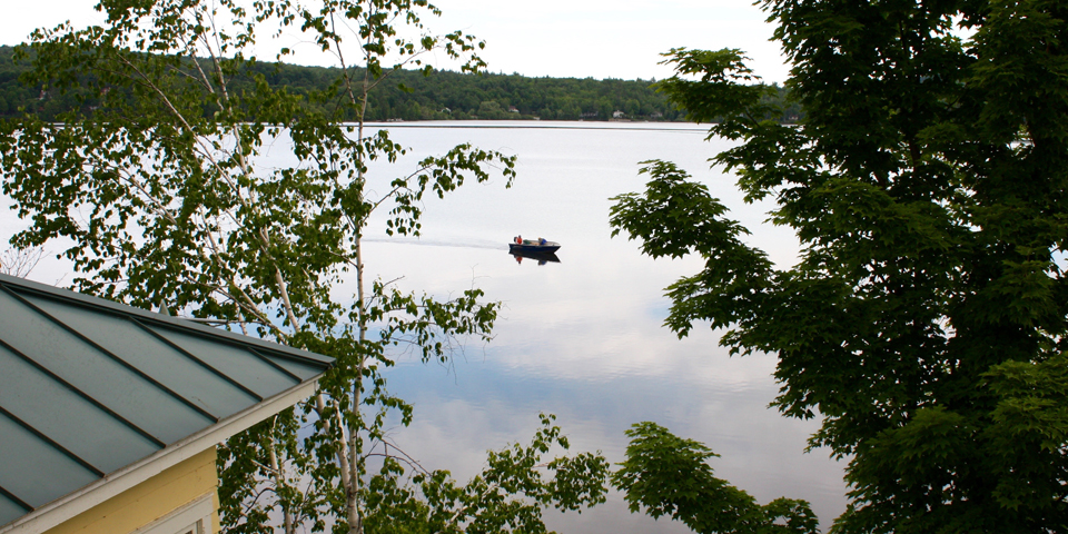 Ripplecove Lakefront Hotel, Ayer's Cliff, Eastern Townships, Quebec, Canada