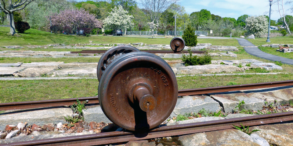The turntable site is all that remain from the Connecticut Valley Railroad Roundhouse that operated from 1871 to 1922 at what is now the 17-acre Fort Saybrook Monument Park.