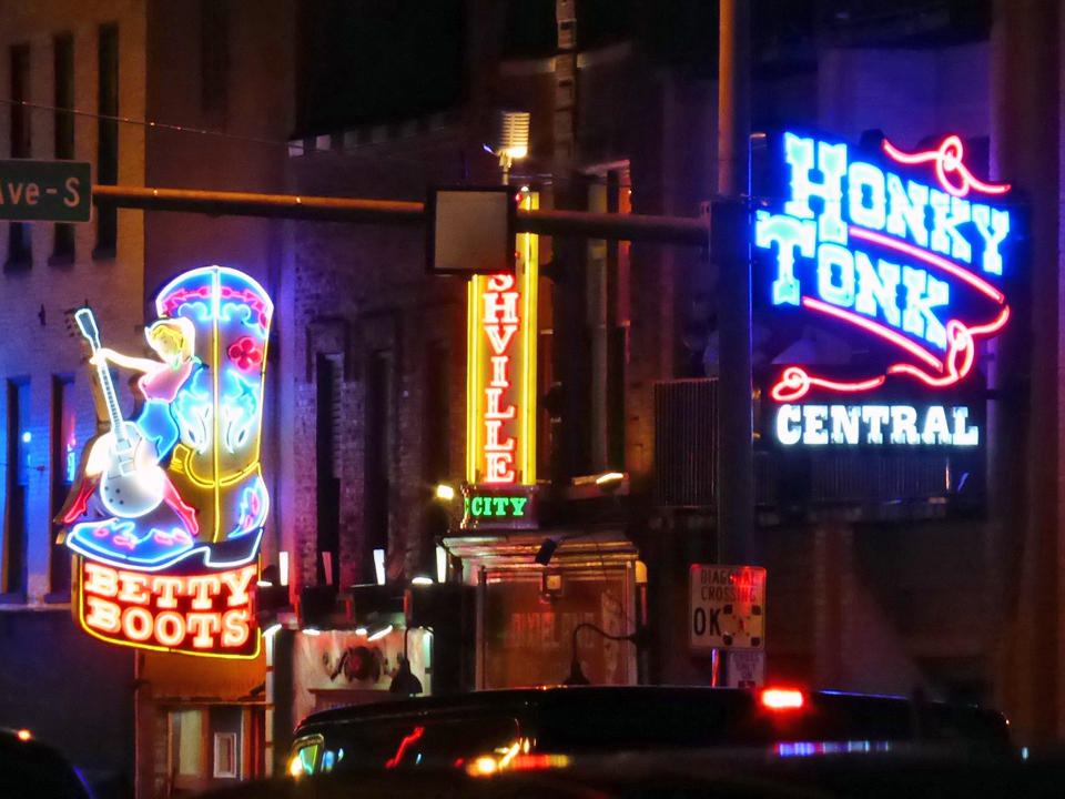 Honky-Tonk Highway, Nashville