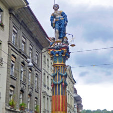 Gerechtigkeitsbrunnen, Justice statue. Bern, Switzerland