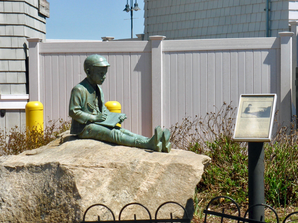 Eugene O'Neill boyhood statue, New London, Connecticut