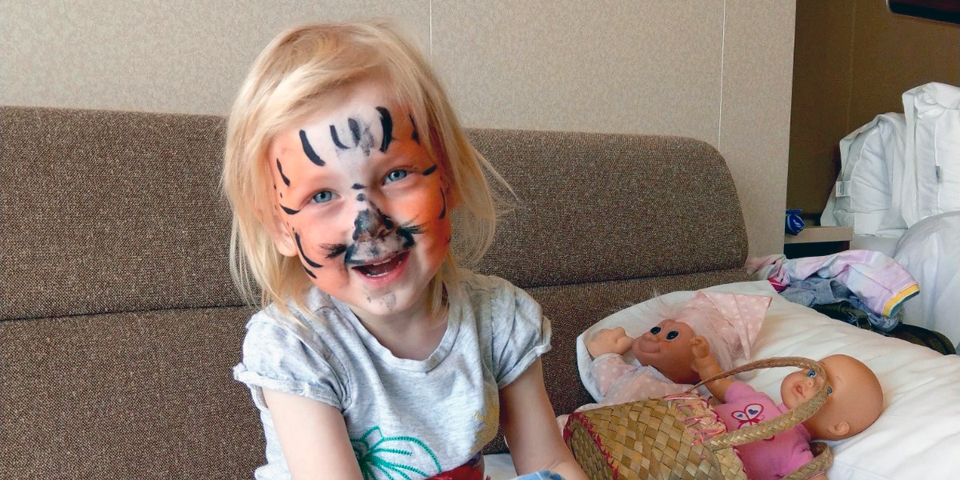 face painting after Splash Academy aboard the NCL Breakaway