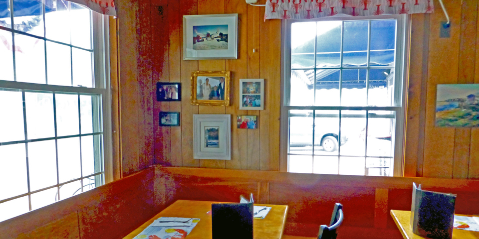 Bush booth, Mabel's Lobster Claw, Kennebunkport, Maine