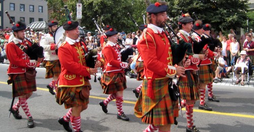 bagpipers, Québec City 400th Anniversary