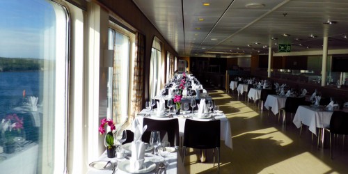 Currents, an upscale restaurant aboard the Nova Star
