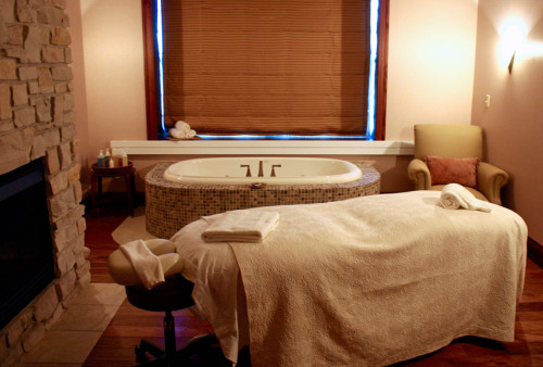 Aspira Spa, The Osthoff Resort, Elkhart Lake, Wisconsin
