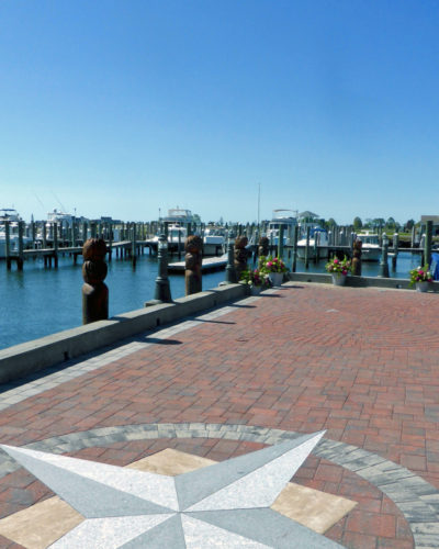 flowers for a wedding at Compass Rose, the Saybrook Point Inn & Spa, Old Saybrook, Connecticut