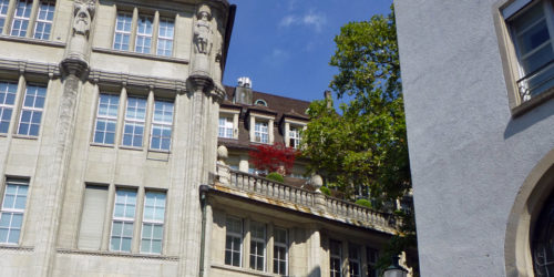 There is a hidden gem of a restaurant on the terrace of the luxury department store, Grieder.