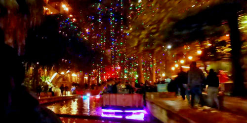 Dinner cruise along the River Walk, San Antonio